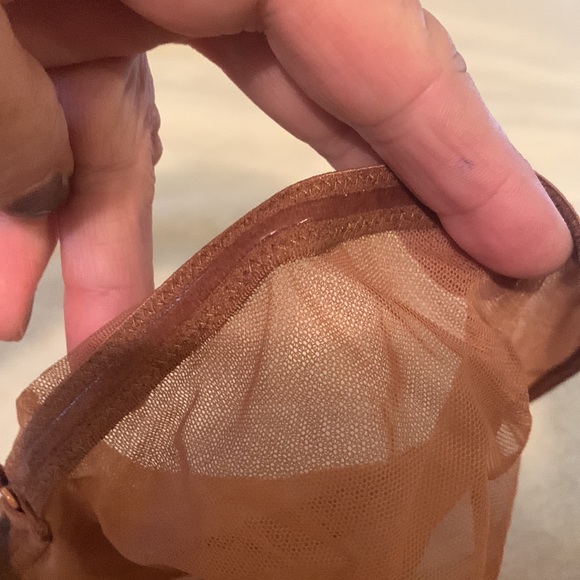 SKIMS (NWT-Bronze) Ultra Fine Mesh Strapless/Strapped Bra - Picture 9 of 9